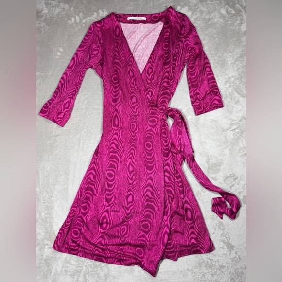 Diane Von Furstenberg DVF 100% Silk Julian Two Grain Pink Wrap Mini Dress Size 0 - Picture 4 of 16
